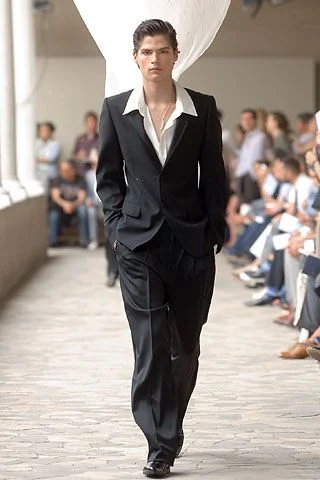 Look 32